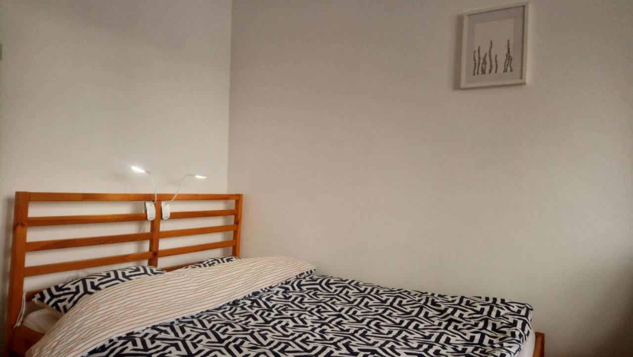Simple And Comfortable Apartment Miercurea Ciuc Bagian luar foto